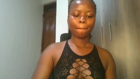 sallysasha254 online show from 12/11/24, 07:42