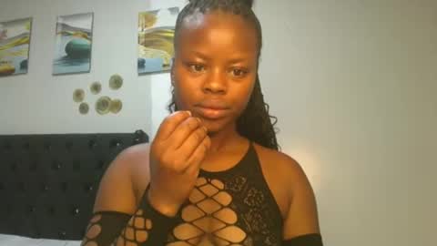 sallysasha254 online show from 01/06/25, 09:19