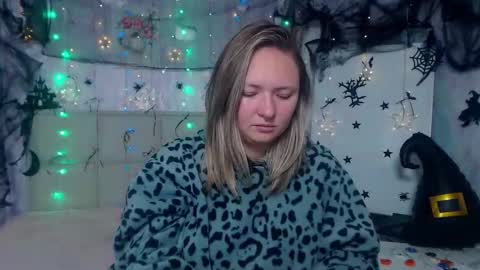 Sally online show from 10/15/25, 05:24