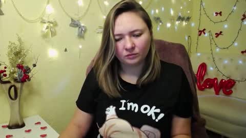 Snapshot of sallyverda chatting on 01/12/26, 06:35 Sally online show from 01/12/26, 06:35