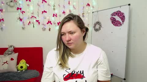 Sally online show from 04/05/26, 06:16