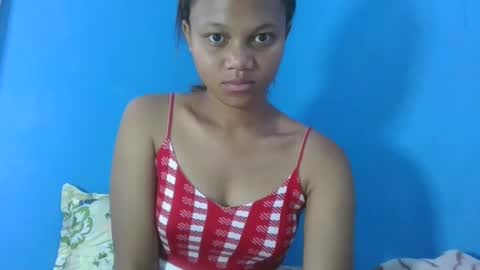 Snapshot of sallywett chatting on 12/10/24, 06:54 SallyWett online show from 12/10/24, 06:54