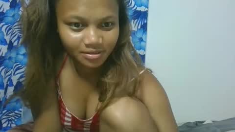 Snapshot of sallywett chatting on 02/11/25, 03:40 SallyWett online show from 02/11/25, 03:40