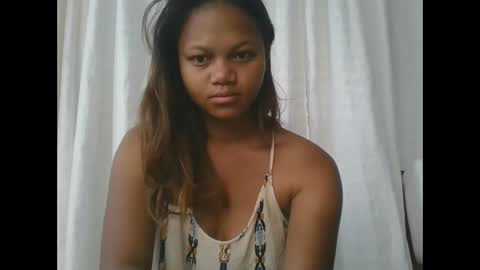 Snapshot of sallywett chatting on 12/15/25, 02:49 SallyWett online show from 12/15/25, 02:49