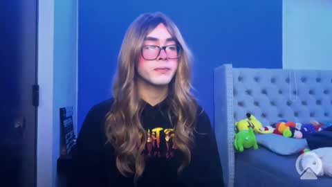 sallyyy22211 online show from 09/20/25, 09:21