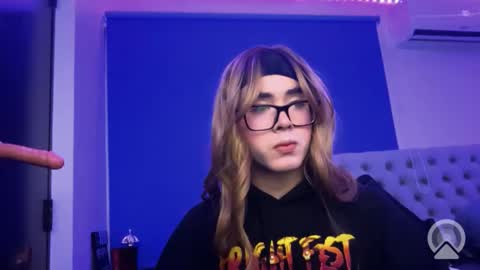 sallyyy22211 online show from 11/01/25, 09:55