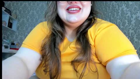 SalmaRoth online show from 10/29/25, 08:54