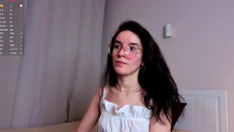 Salma online show from 04/18/26, 05:06