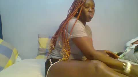 Snapshot of salmah2 chatting on 07/14/26, 10:21 salmah2 online show from 07/14/26, 10:21