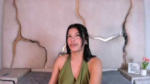 Snapshot of salmaportman_ chatting on 07/28/26, 02:18 salmaportman_ online show from 07/28/26, 02:18