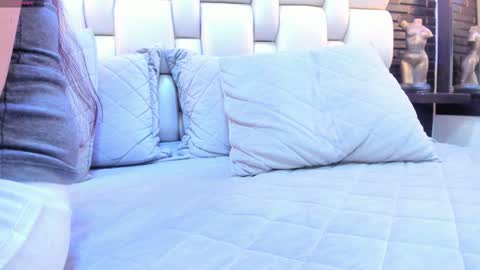 Snapshot of salo_heavenn chatting on 01/16/25, 07:41 salome online show from 01/16/25, 07:41