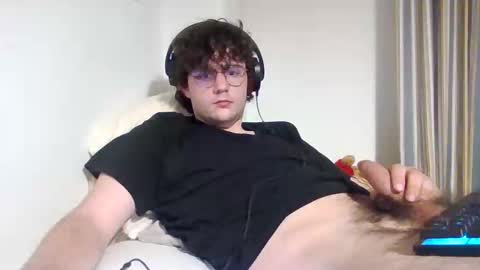 Snapshot of salokiin chatting on 04/01/26, 03:42 salokiin online show from 04/01/26, 03:42