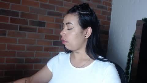 Snapshot of salome__hills chatting on 12/10/24, 07:58 online show from 12/10/24, 07:58