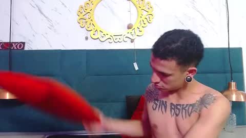 Snapshot of salome_daniel chatting on 03/04/25, 08:49 salome_daniel online show from 03/04/25, 08:49