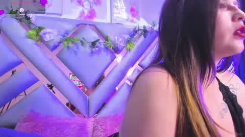Snapshot of salome_dg chatting on 05/13/26, 07:33 Salome online show from 05/13/26, 07:33