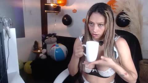 salome_drasin online show from 10/30/25, 08:49