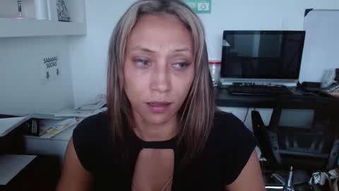 salome_drasin online show from 02/17/26, 12:56