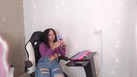 Snapshot of salome_horny3 chatting on 09/14/25, 07:57 salome_horny3 online show from 09/14/25, 07:57