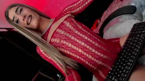 salome_saenz666 online show from 04/21/26, 05:47