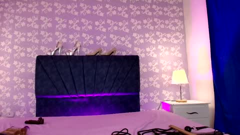 salome_simonz online show from 05/21/26, 10:50