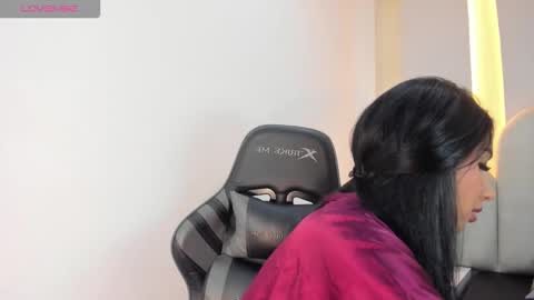   online show from 12/17/25, 08:59