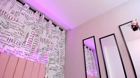 Salome online show from 12/24/24, 12:11