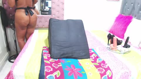 Snapshot of salomeeebony chatting on 09/13/25, 02:33 Salome online show from 09/13/25, 02:33