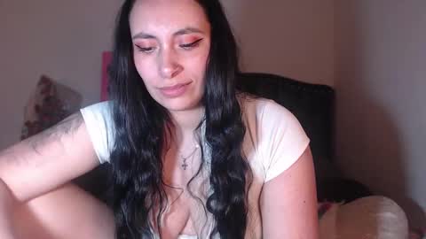 yenny online show from 01/21/25, 07:26