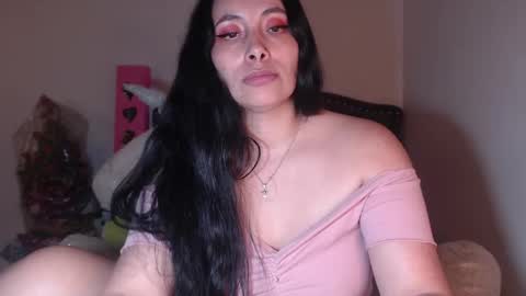 yenny online show from 02/05/25, 07:07