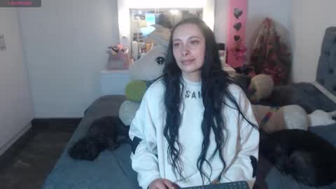 yenny online show from 09/22/25, 04:25