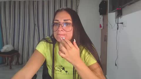 salome online show from 11/25/25, 12:43