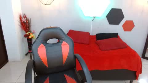 martina online show from 03/02/25, 03:34