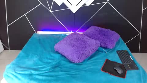 martina online show from 03/12/25, 10:48