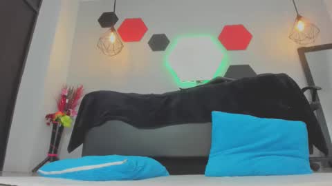 martina online show from 09/17/25, 04:14