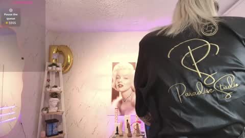 SALOME online show from 09/29/25, 10:53