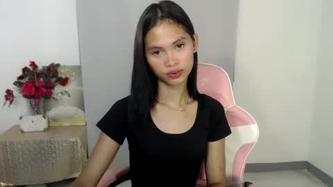 Snapshot of salsallera69x chatting on 05/25/26, 11:00 salsallera69x online show from 05/25/26, 11:00