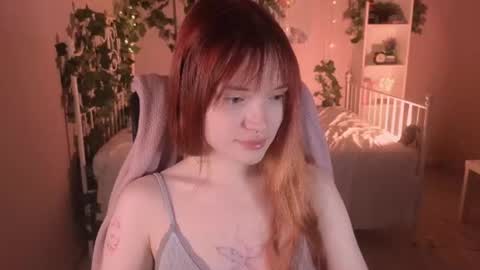 Snapshot of salt_mira chatting on 06/26/26, 05:45 salt_mira online show from 06/26/26, 05:45