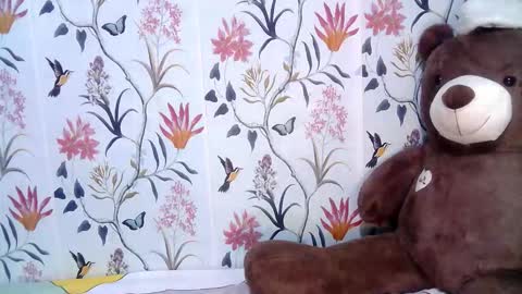 Ask me  online show from 10/11/25, 06:50