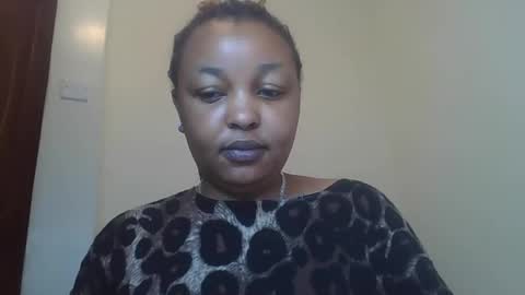 salty_surprise_ online show from 01/08/25, 04:00