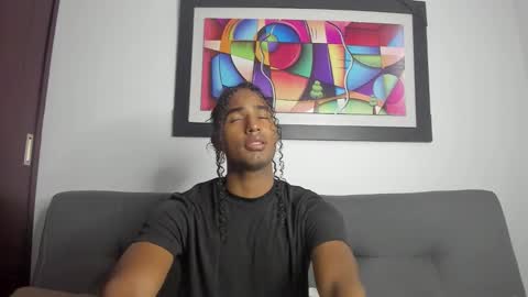 Snapshot of salvatore_amator chatting on 11/16/25, 07:41 salvatore_amator online show from 11/16/25, 07:41