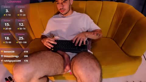 Snapshot of salvatore_costa chatting on 02/03/25, 10:00 Salvatore online show from 02/03/25, 10:00