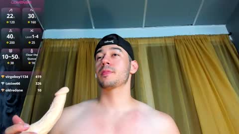 Snapshot of salvatore_costa chatting on 03/12/25, 05:02 Salvatore online show from 03/12/25, 05:02
