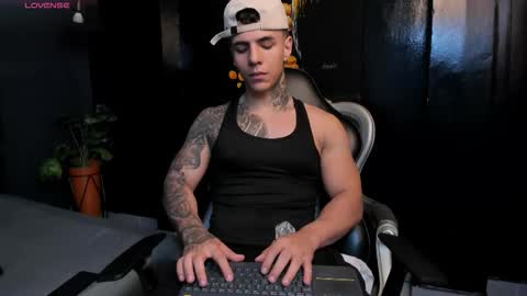 SALVATORE online show from 11/25/25, 05:46