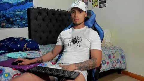   online show from 03/01/25, 01:11