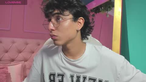 Snapshot of salvatore_monterey chatting on 12/30/24, 11:49 salvatore online show from 12/30/24, 11:49