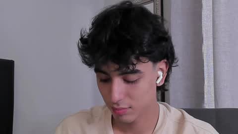 Snapshot of salvatore_monterey chatting on 01/19/25, 07:15 salvatore online show from 01/19/25, 07:15