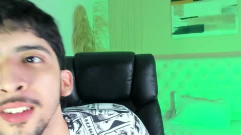 Snapshot of salvatore_monterey chatting on 09/08/25, 08:30 salvatore online show from 09/08/25, 08:30