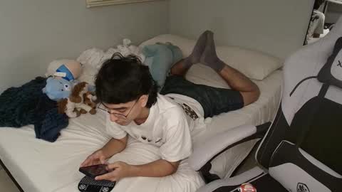 salvatore_montt online show from 09/12/25, 01:17