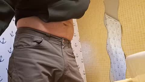 Snapshot of salvo077 chatting on 02/20/25, 04:57 Salvo077 online show from 02/20/25, 04:57