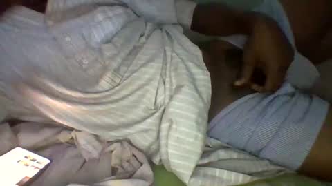 Snapshot of sam223382879 chatting on 01/06/25, 08:39 sam223382879 online show from 01/06/25, 08:39